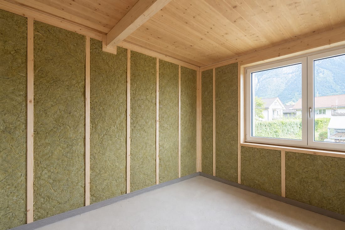 Exemple : isolation intérieure entre montants
